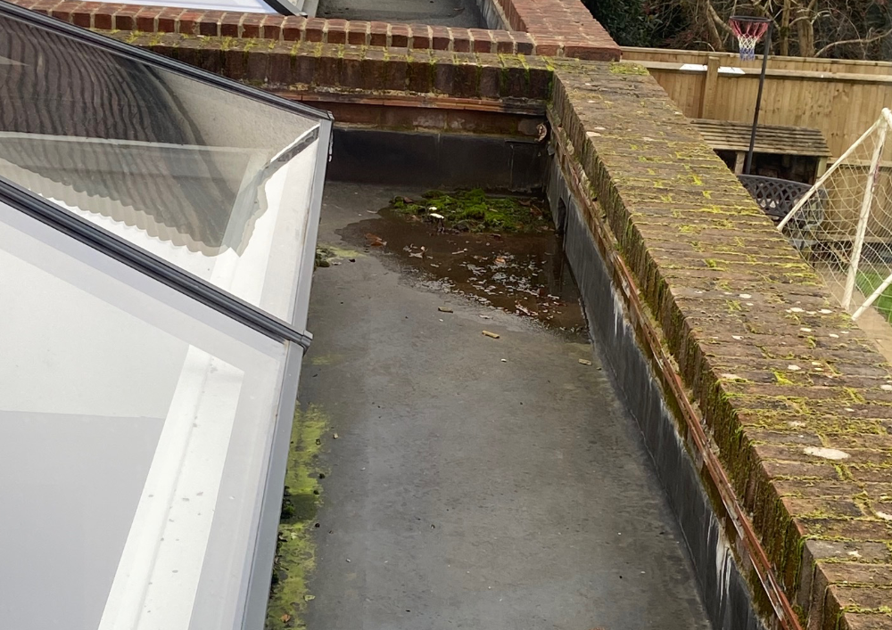Aquapro Exterior Cleaning Image for Extension Wall Clean In Godalming Surrey -  Patio Cleaning,  Soffits & Guttering Cleaning,  Render Cleaning,  Driveway Cleaning, Gutter Cleaning in Guildford,  Fascias,  jet washing,  Wall Cleaning