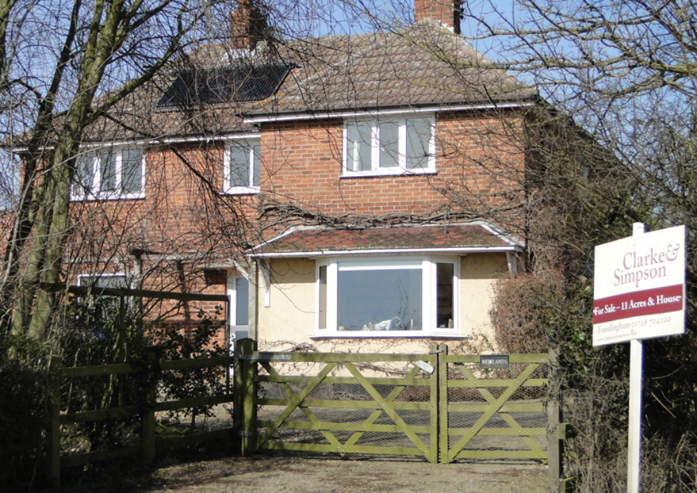 Aquapro Exterior Cleaning Image for How to Boost Kerb Appeal Before Selling Your Property in Guildford or Surrey -  Wall Cleaning,  Fascias,  Driveway Cleaning, Gutter Cleaning in Guildford,  Soffits & Guttering Cleaning,  Render Cleaning,  jet washing,  Patio Cleaning